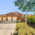 2 Fingleton Crescent, Gordon, ACT 2906