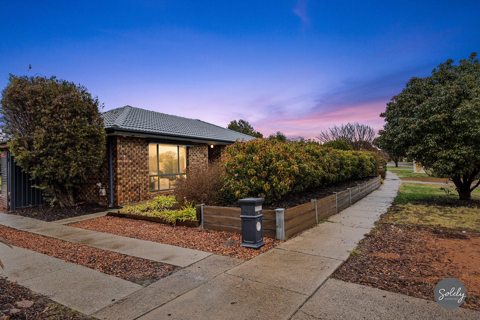 12 Heagney Crescent, Chisholm, ACT 2905