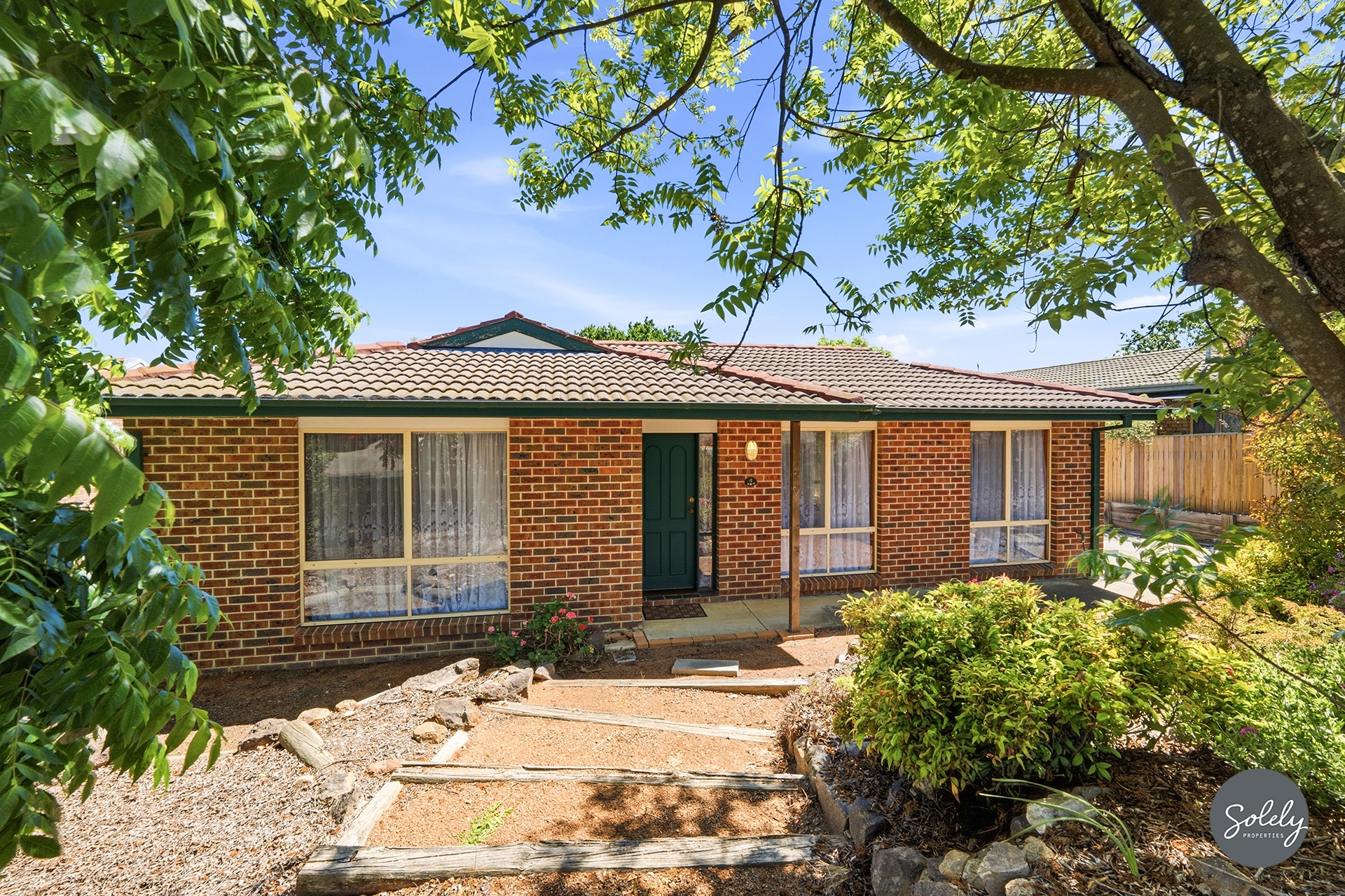 4 Mattingley Court, Banks, ACT 2906