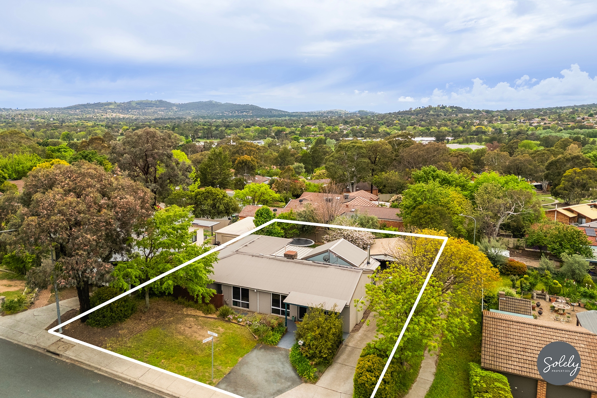 57 Casey Crescent, Calwell, ACT 2905